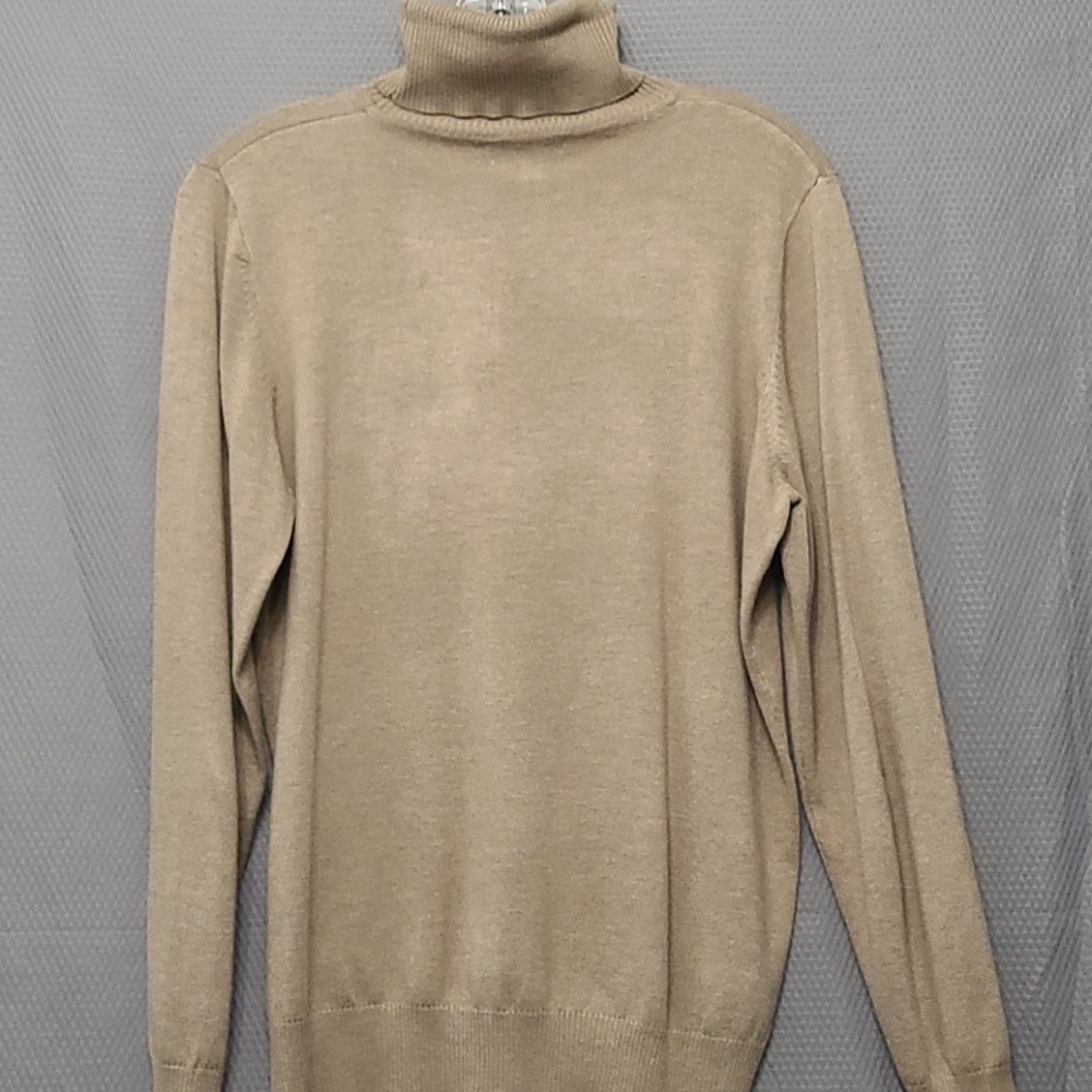 Sweater - Picture 2 of 4